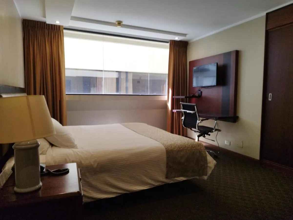 Suite Akros Quito Aparthotel